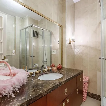 Villa Luxurious Waterfront Mansion With Amazing Bosphorus View Istanbul