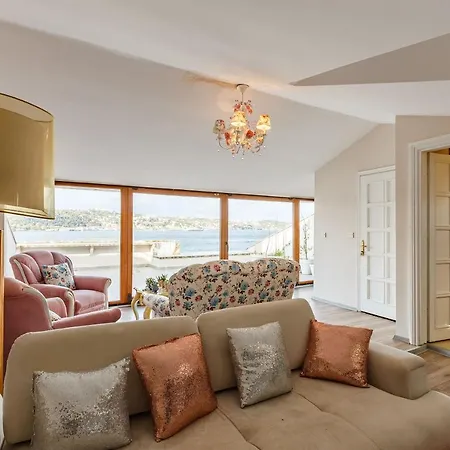 Luxurious Waterfront Mansion With Amazing Bosphorus View * Istanbul
