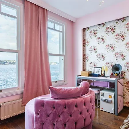 Luxurious Waterfront Mansion With Amazing Bosphorus View Istanboel