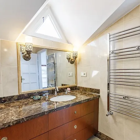 Luxurious Waterfront Mansion With Amazing Bosphorus View