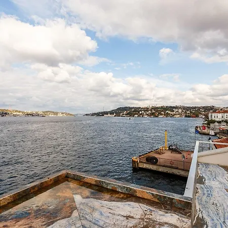 Villa Luxurious Waterfront Mansion With Amazing Bosphorus View Istanboel