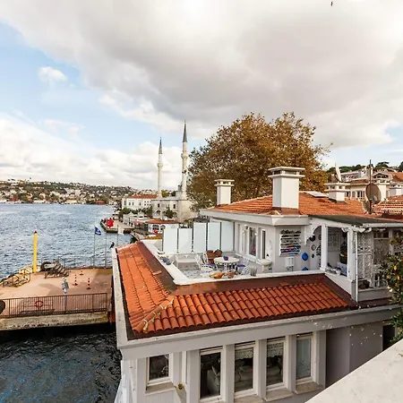 Luxurious Waterfront Mansion With Amazing Bosphorus View Istanboel
