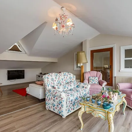 Villa Luxurious Waterfront Mansion With Amazing Bosphorus View *